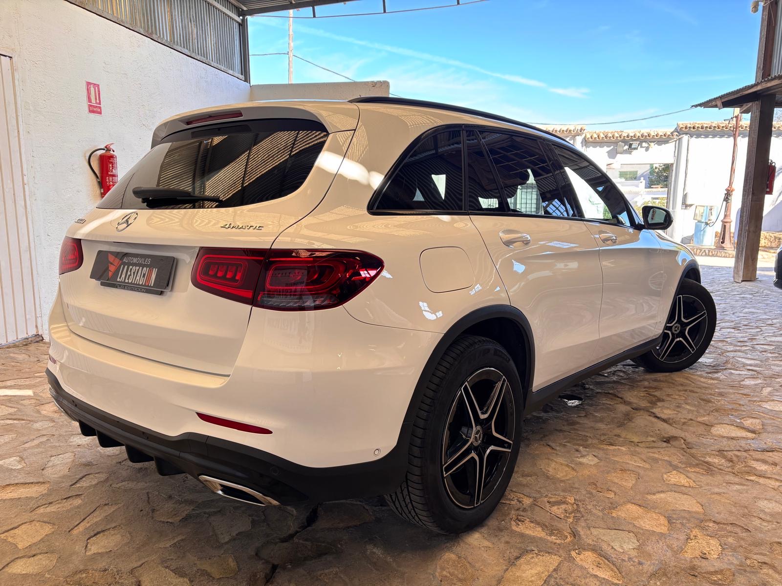 MERCEDES BENZ GLC 200 D 4MATIC AMG LINE - Imagen 2