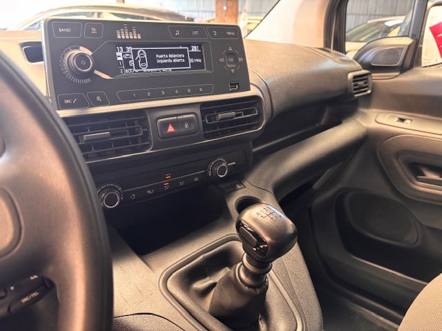 CITROEN BERLINGO XL 1.5 BLUEHDI 100CV - Imagen 10