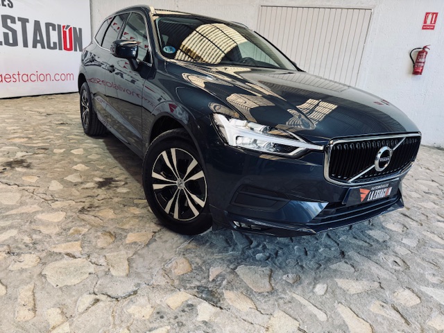 VOLVO XC60 2.0 B4 G Momentum Pro Auto - Imagen 4