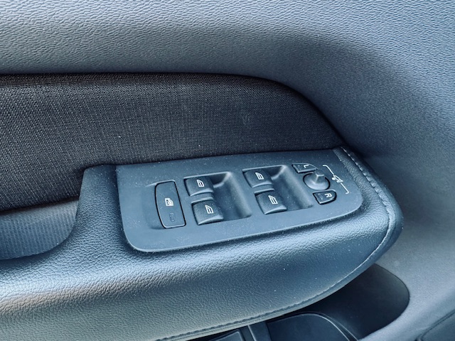 VOLVO XC60 2.0 B4 G Momentum Pro Auto - Imagen 15