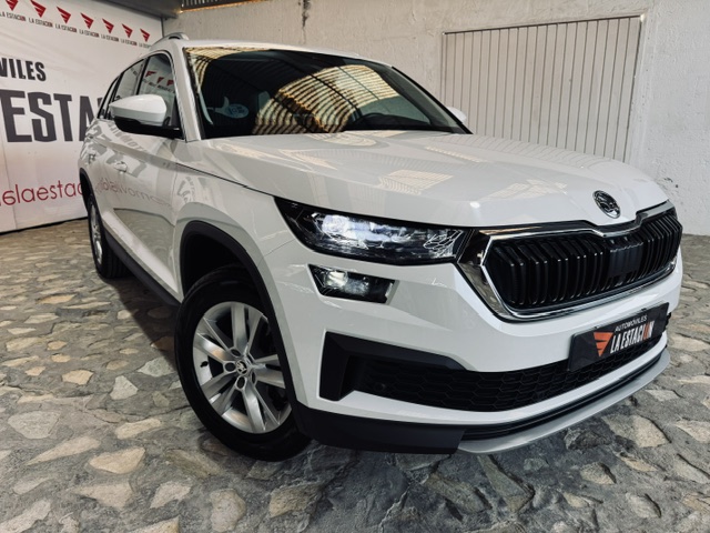 SKODA KODIAQ 2.0 TDI DSG 150CV 4X4 AMBITION - Imagen 4