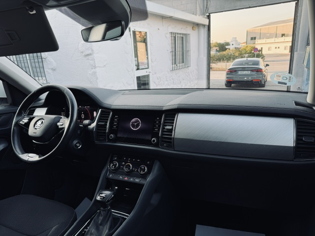 SKODA KODIAQ 2.0 TDI DSG 150CV 4X4 AMBITION - Imagen 7